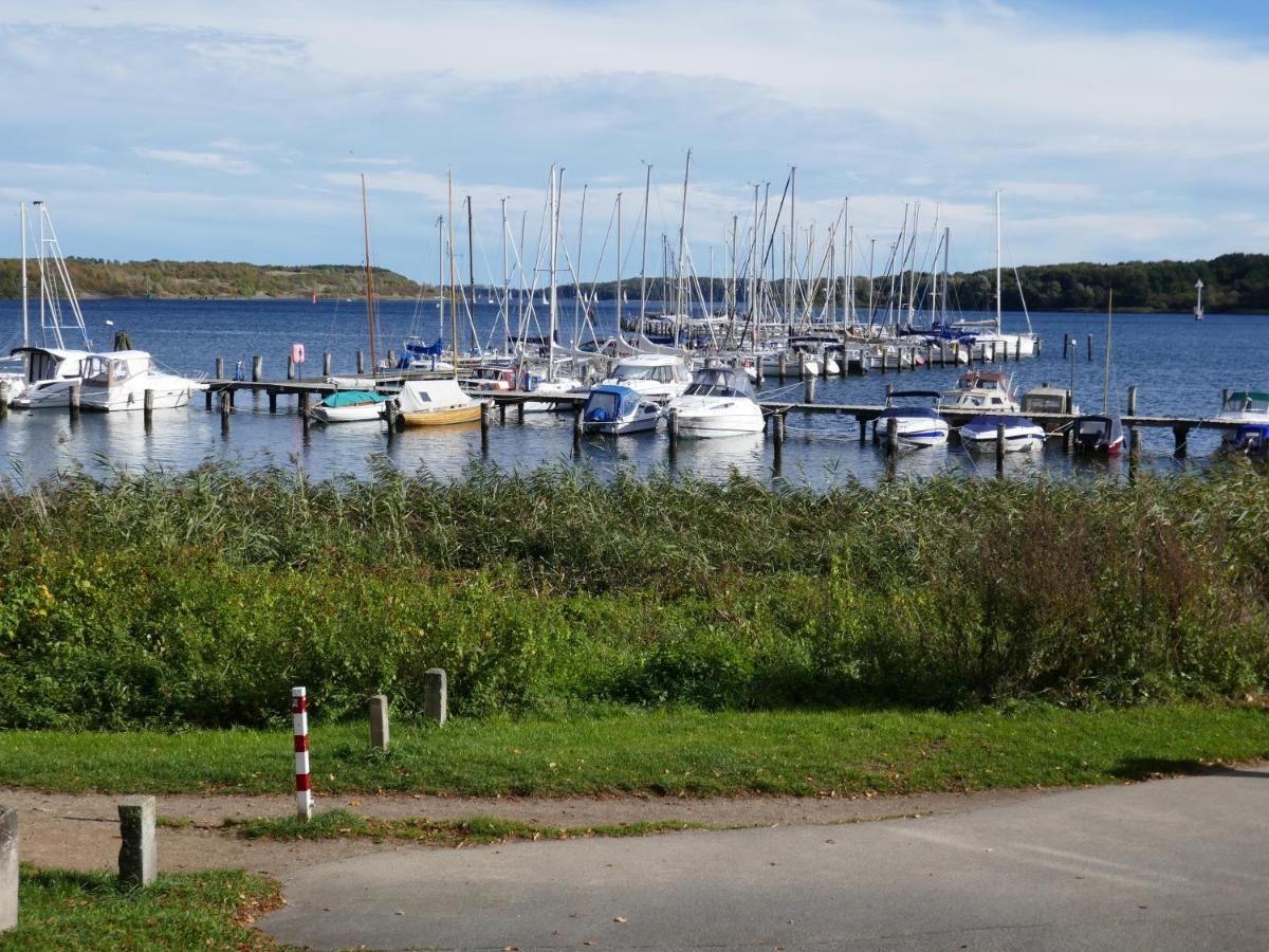 Wohnen Am Seglerhafen Mit Traveblick Im Kontorhaus Viele Extras Apartment ลูเบค ภายนอก รูปภาพ