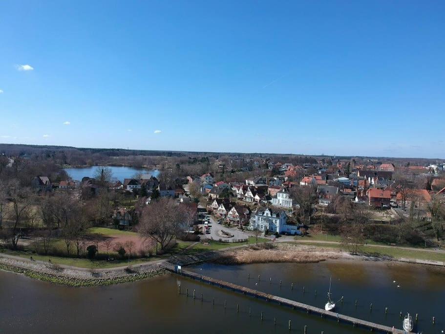 Wohnen Am Seglerhafen Mit Traveblick Im Kontorhaus Viele Extras Apartment ลูเบค ภายนอก รูปภาพ